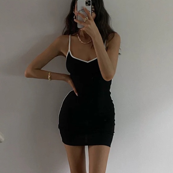 Princess Polly Arabellae Mini Dress - Picture 2 of 4